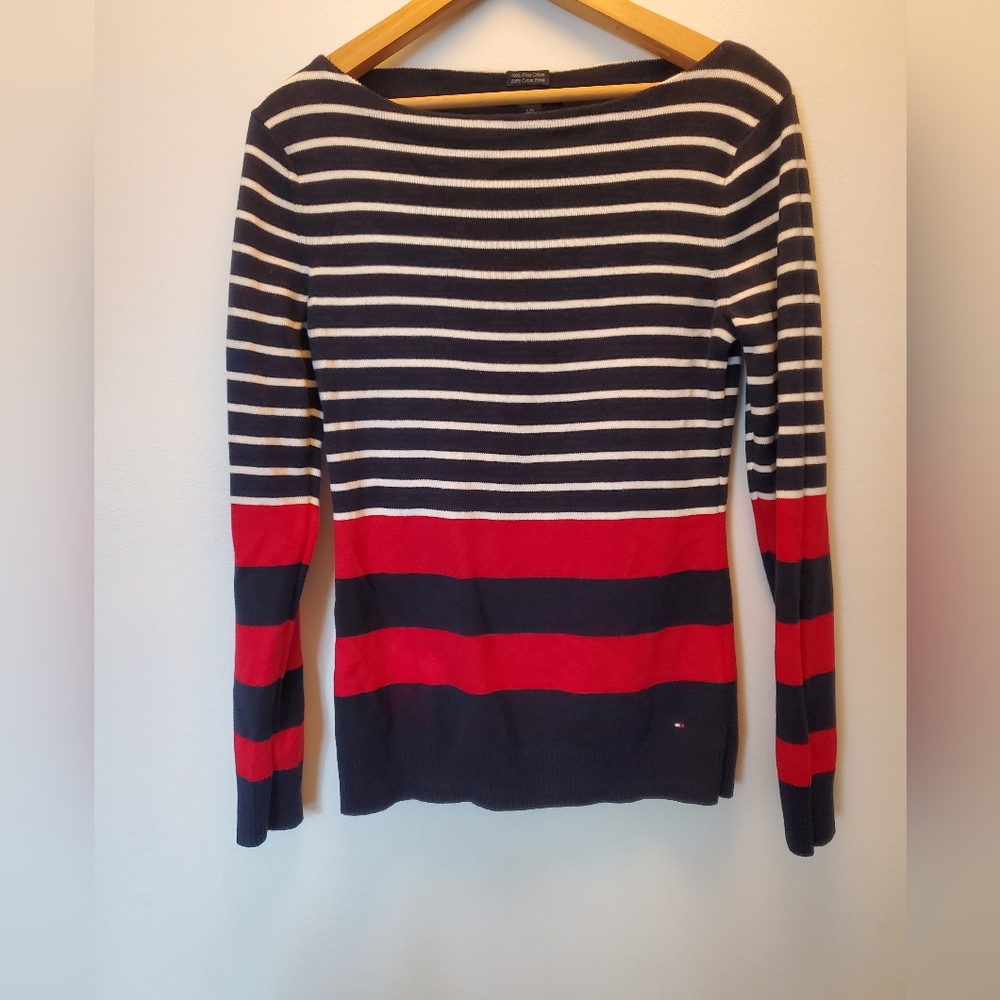 Tommy Hilfiger sweater